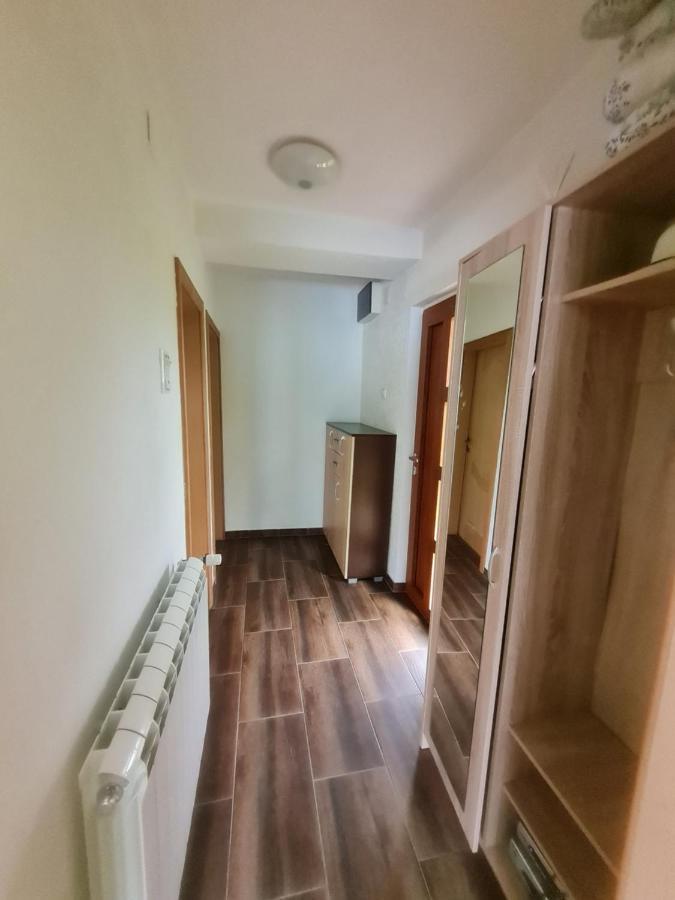 Apartmani Minjevic 비옐로폴레 외부 사진